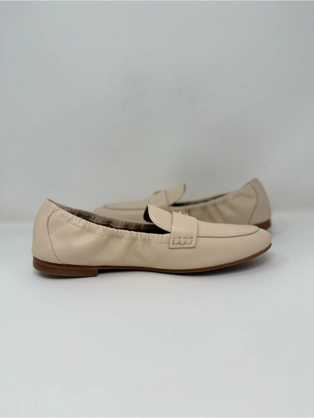 New Tory Burch Ballet Loafer New Cream Sz 10